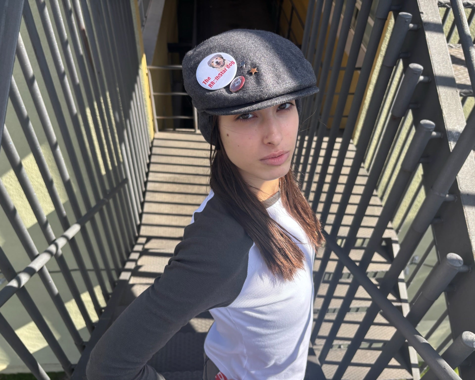 The (G)oldstar Cap #0016