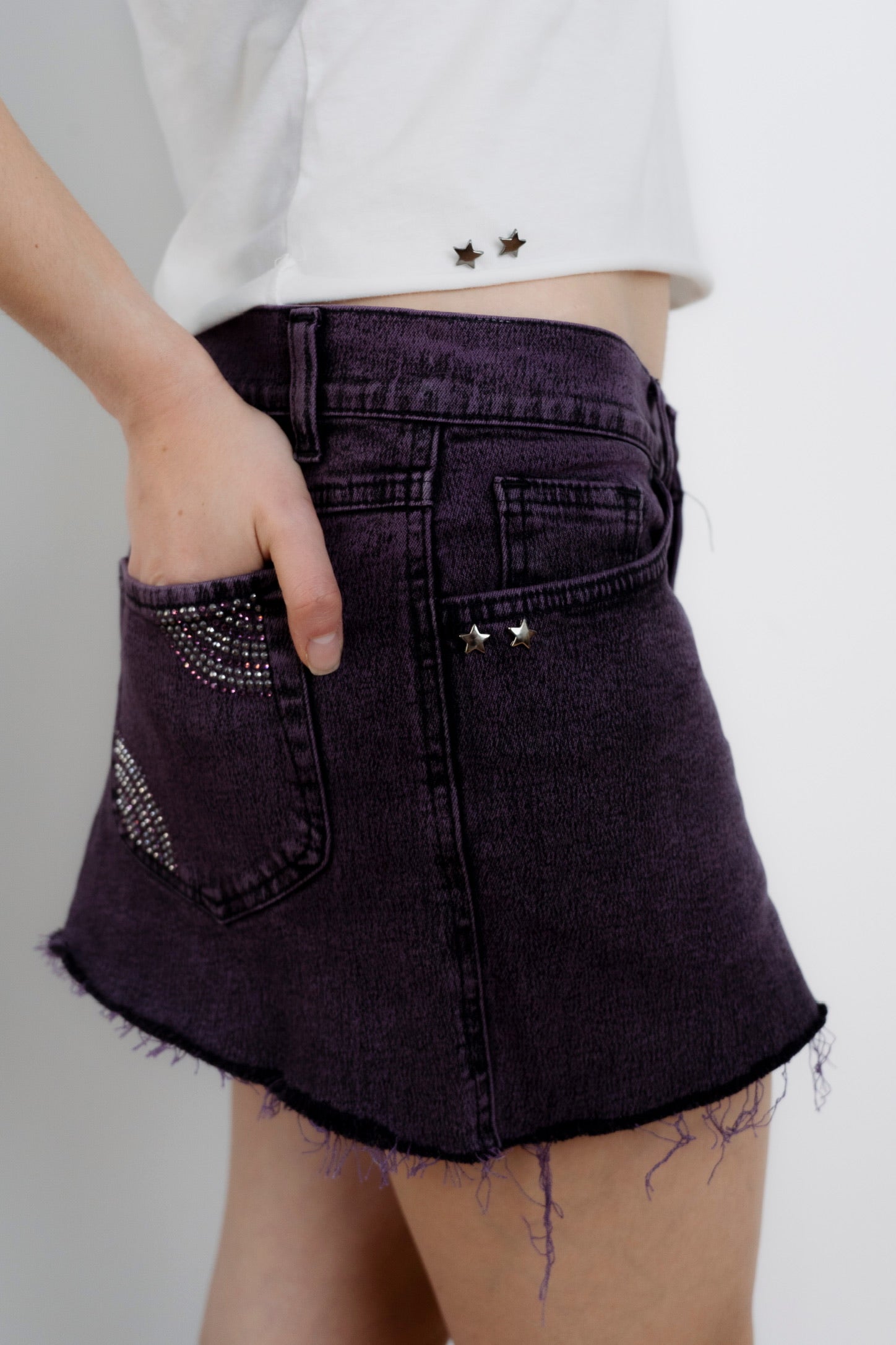 The (G)oldstar micro-skirt #0001