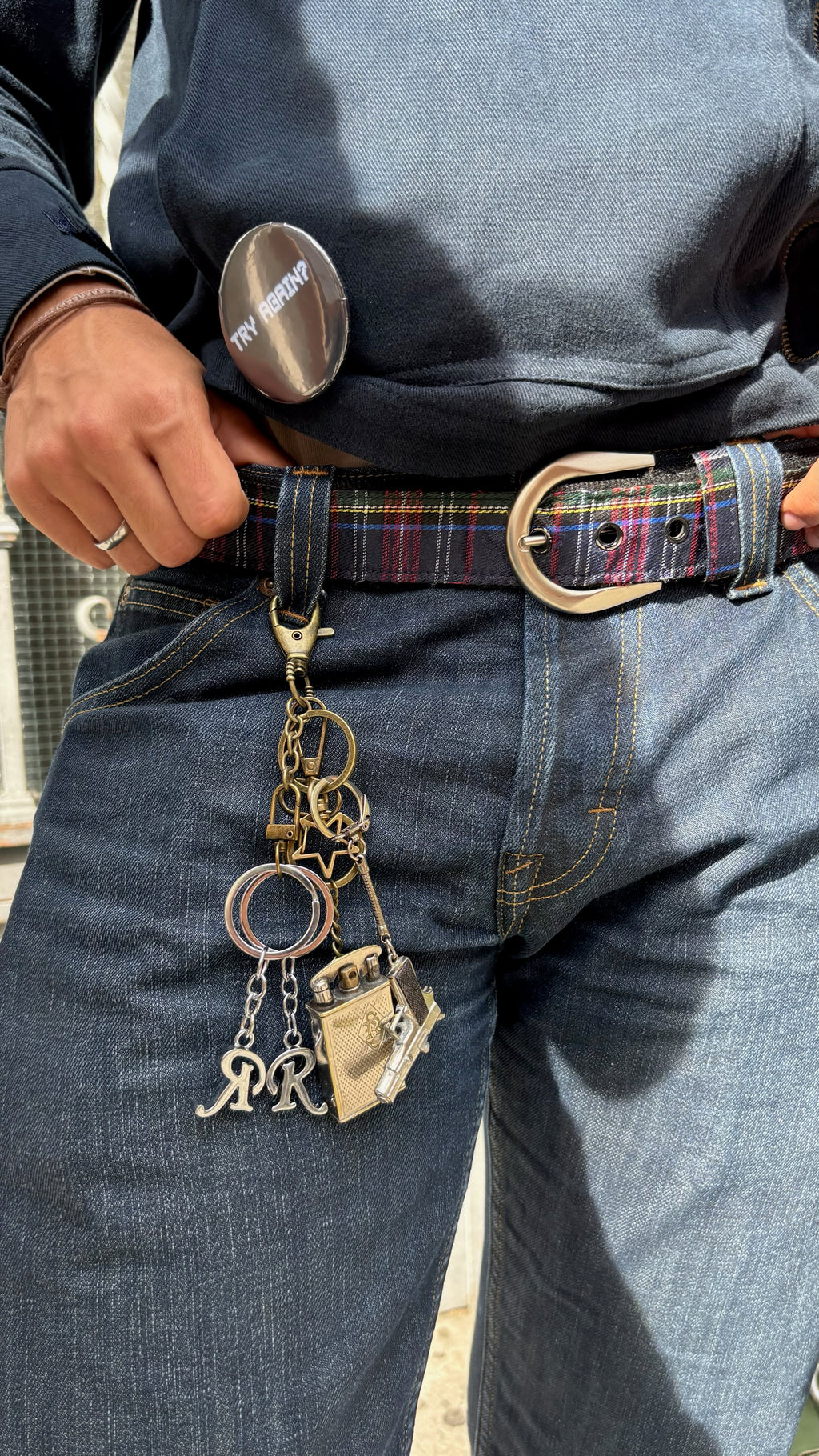 The (G)oldstar Keychain #0003