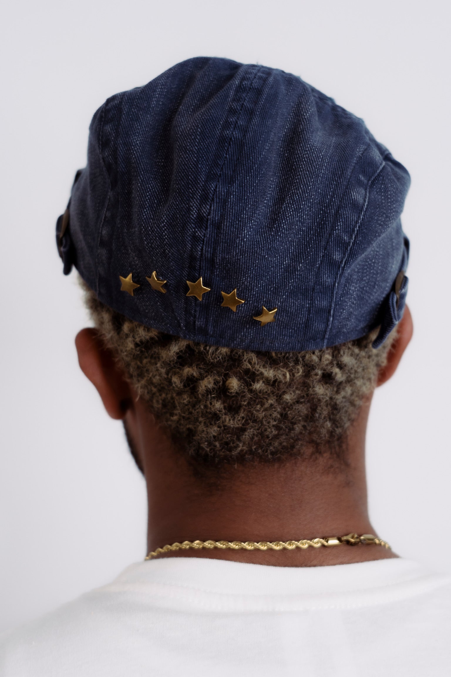The (G)oldstar Cap #0028