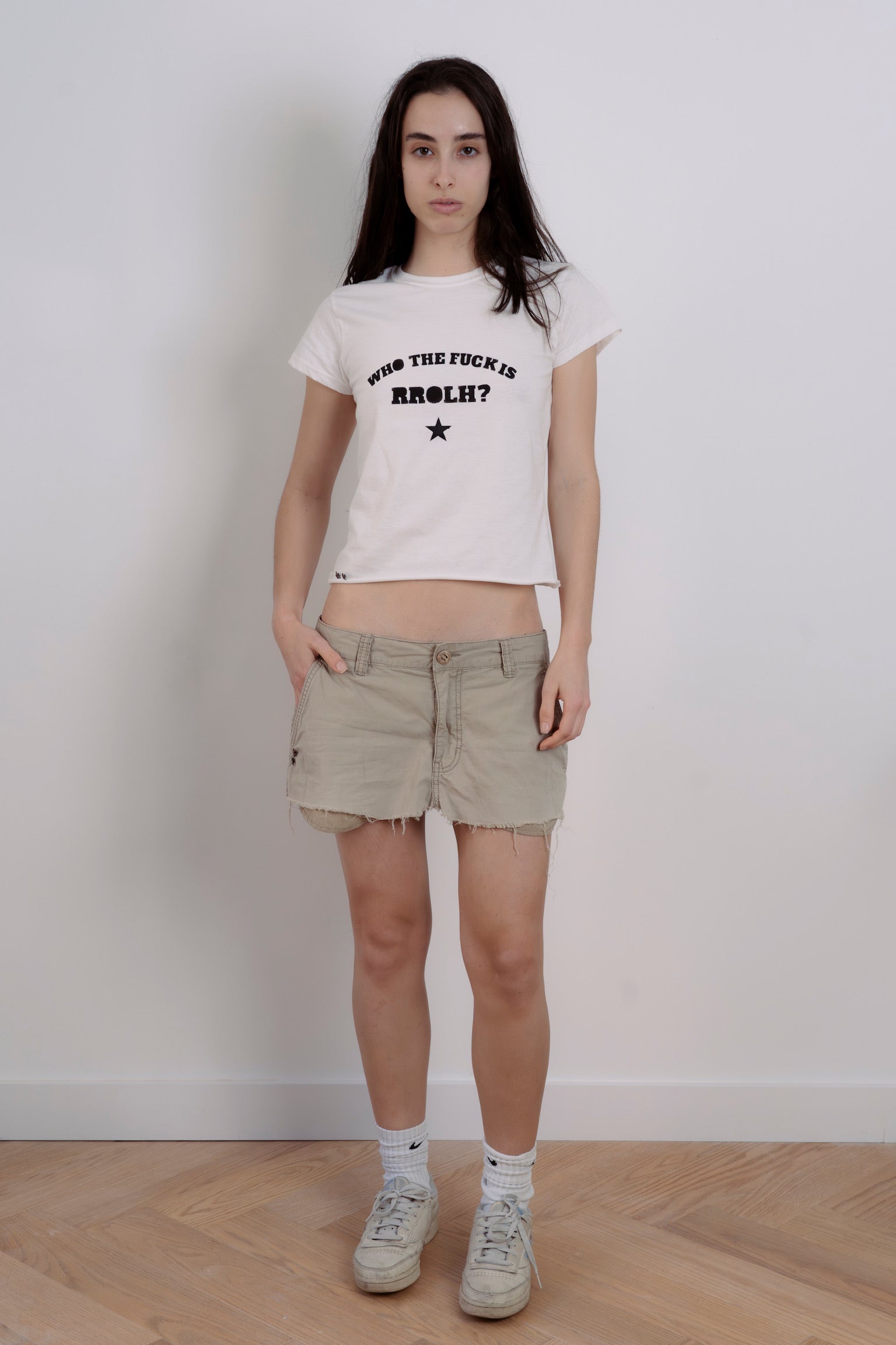 The (G)oldstar micro-skirt #0004