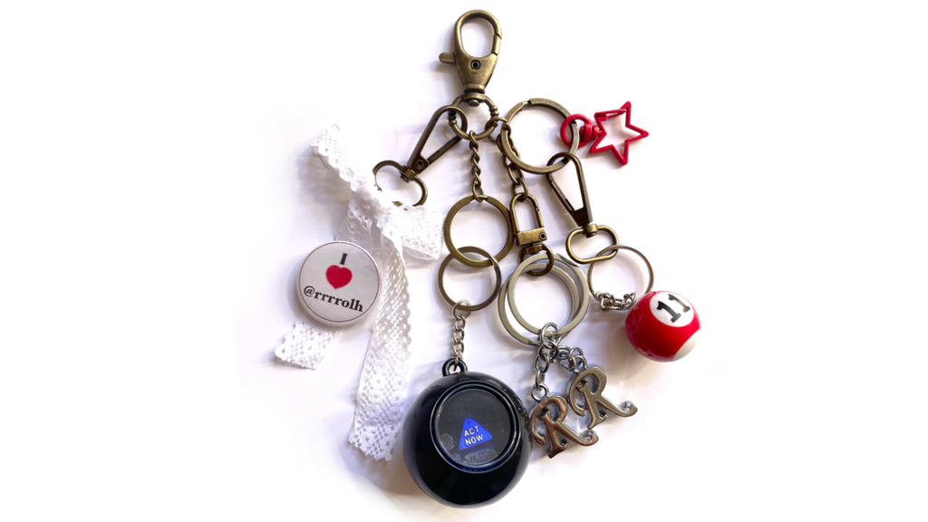 The Magic-8-Ball keychain