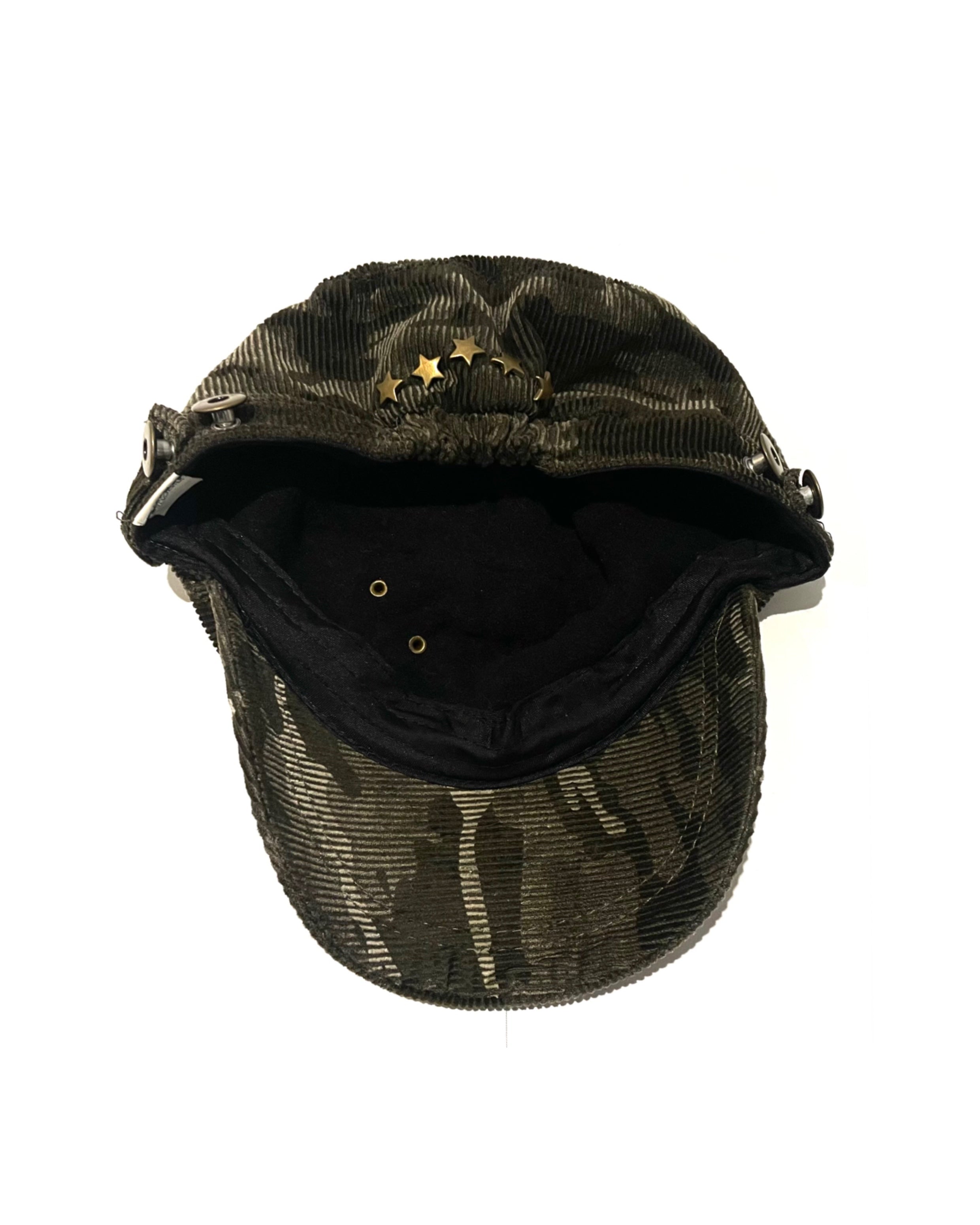 The (G)oldstar Cap #0018